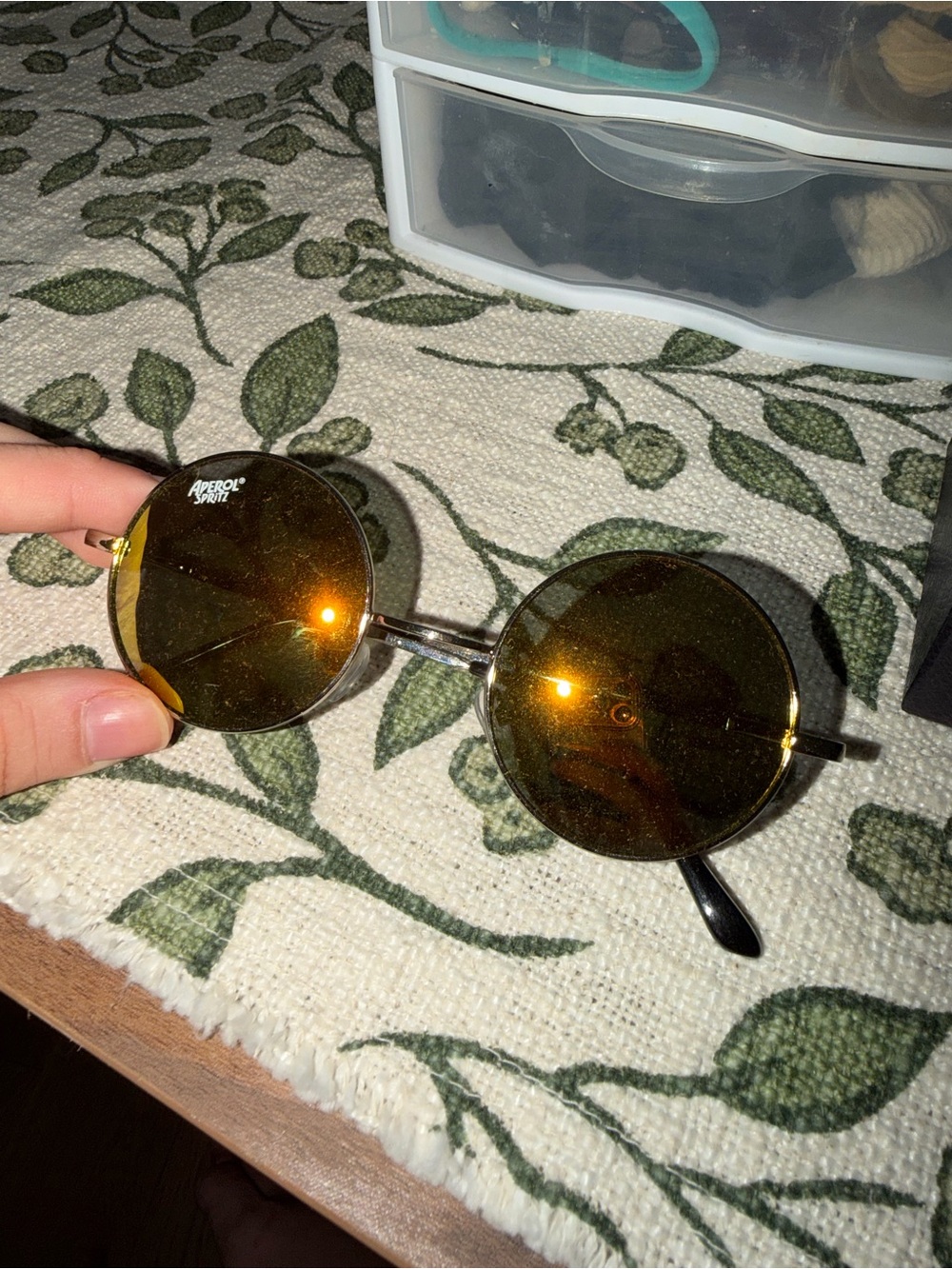Round Amber Lens Sunglasses